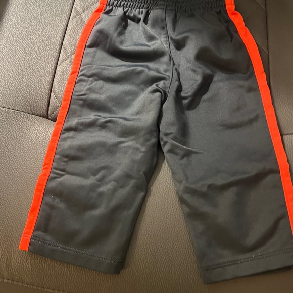 2pc Nike Infant Tracksuit - Picture 4 of 6